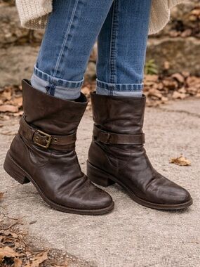 Coach Brown‎ Leather Ankle Boots Buckle Strap Moto Slouchy Festival Size 6.5B